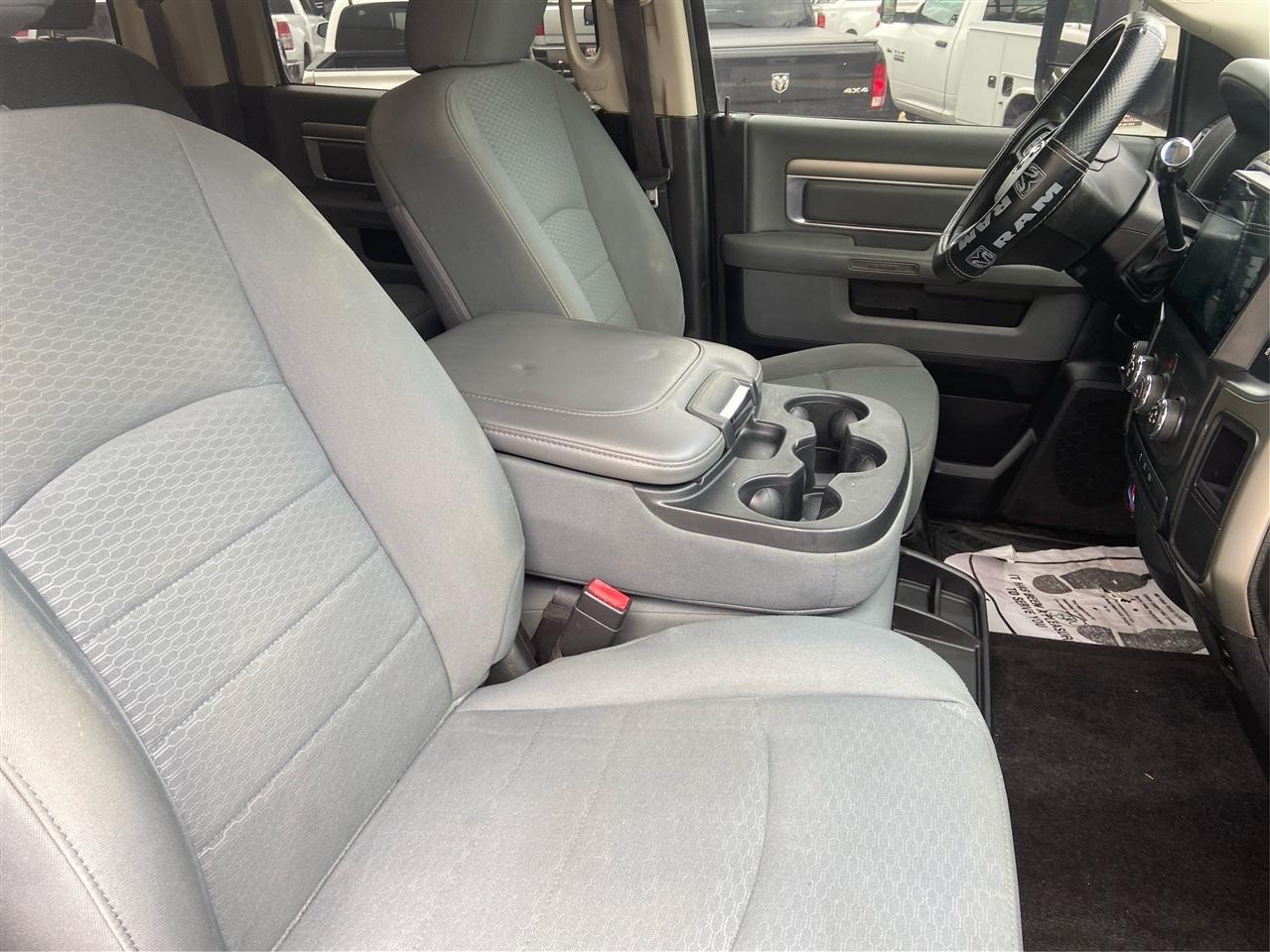 RAM 3500 SLT Crew Cab SWB 4WD 2013