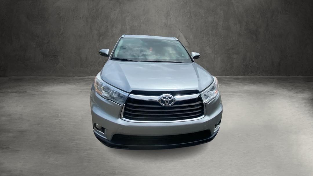 Toyota Highlander Limited FWD V6 2016