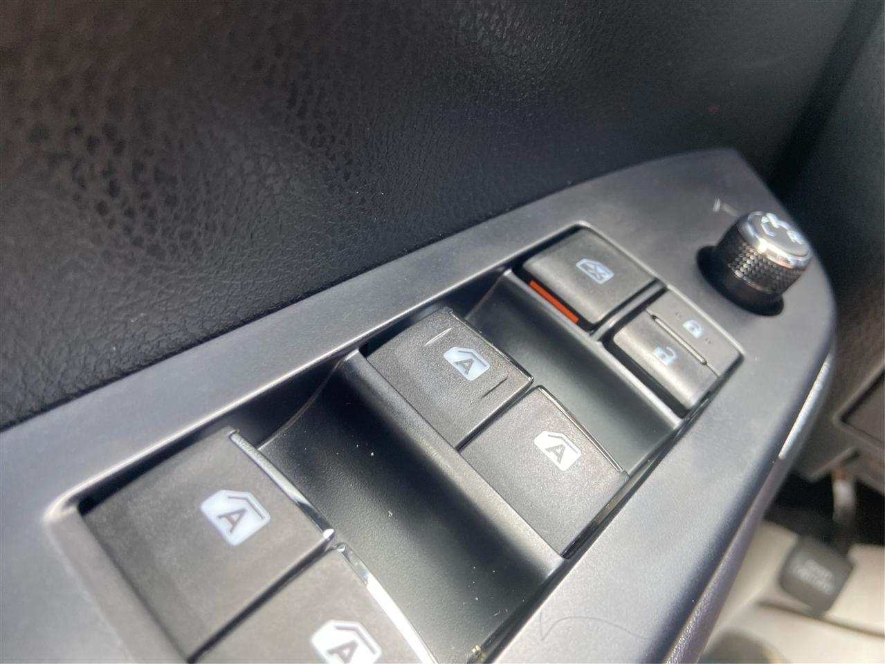Toyota Highlander Limited FWD V6 2016