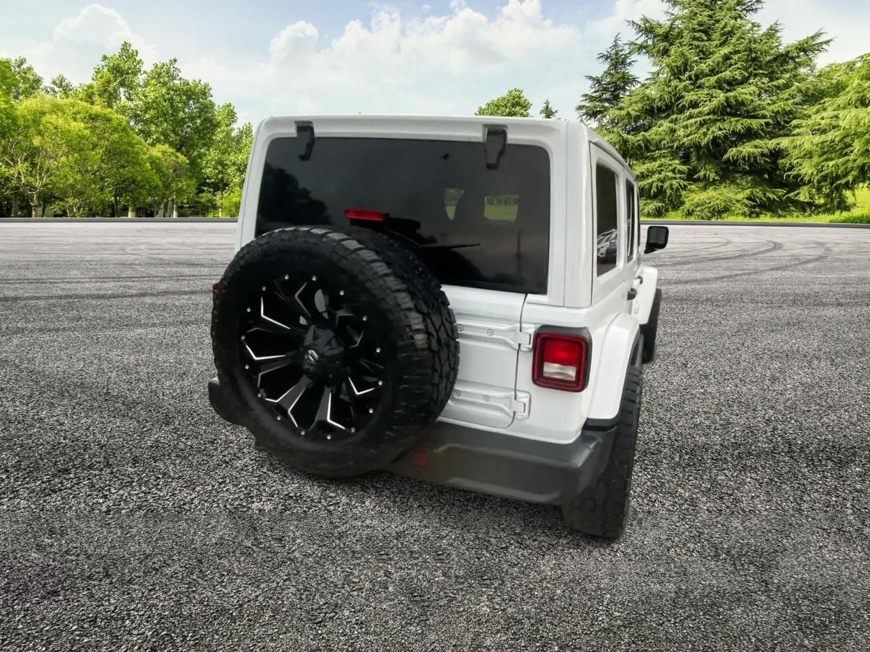 Jeep Wrangler Unlimited Sahara 2021