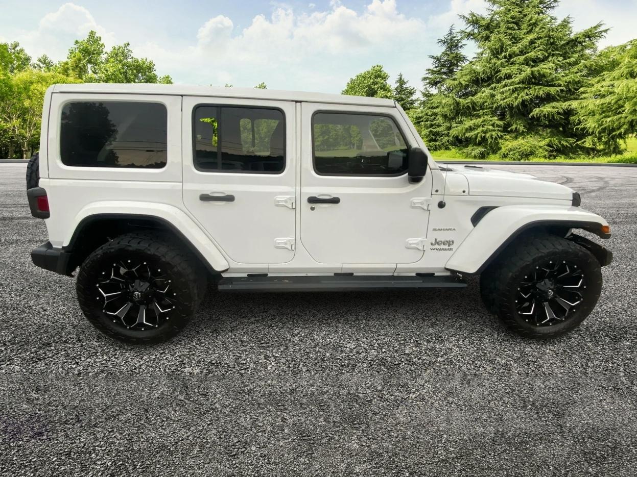 Jeep Wrangler Unlimited Sahara 2021