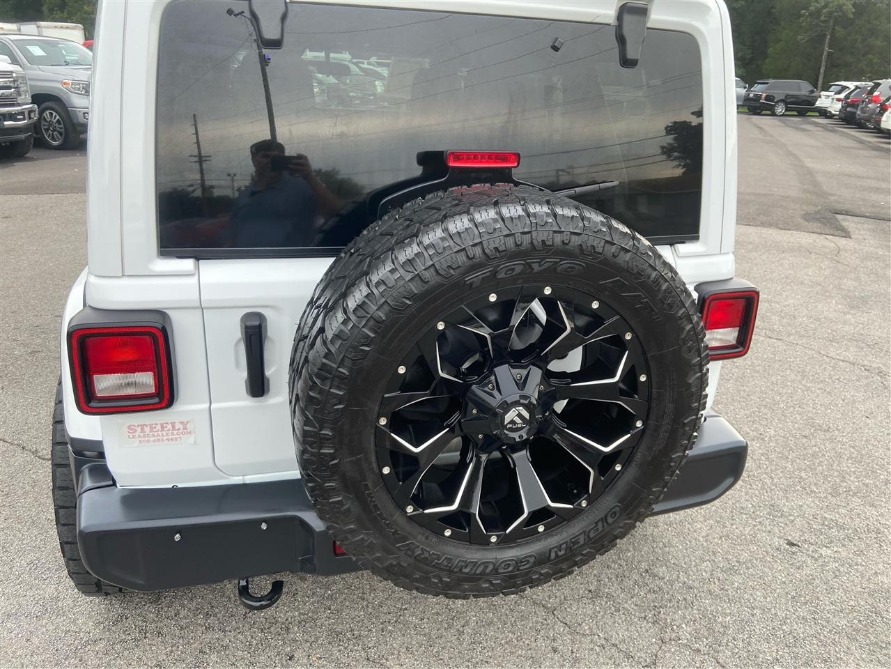 Jeep Wrangler Unlimited Sahara 2021