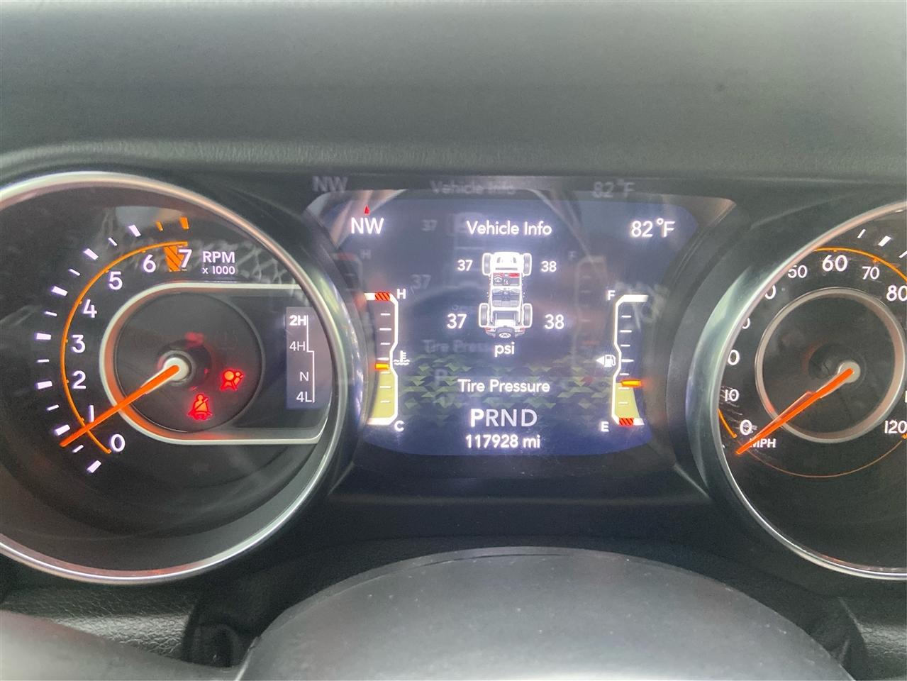 Jeep Wrangler Unlimited Sahara 2021