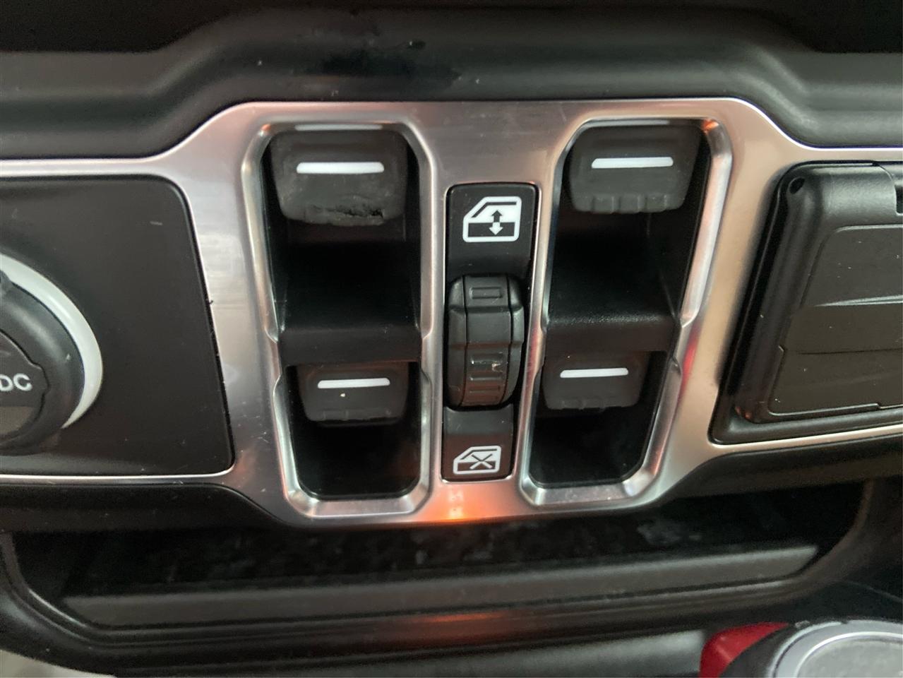 Jeep Wrangler Unlimited Sahara 2021