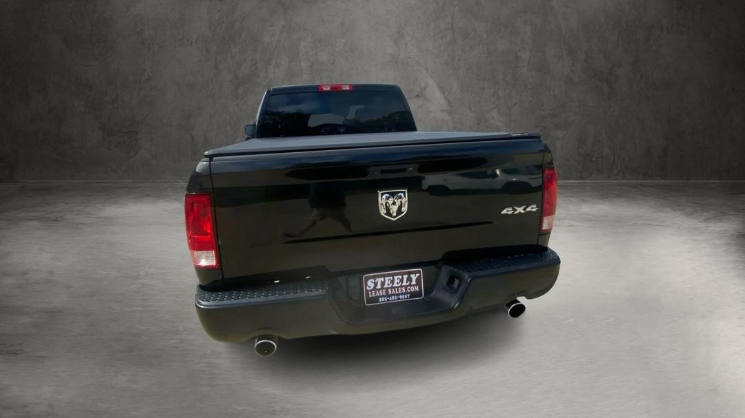 RAM 1500 Tradesman Crew Cab SWB 4WD 2018