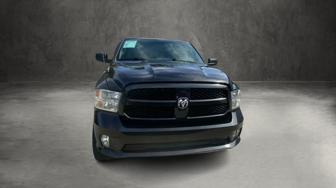 RAM 1500 Tradesman Crew Cab SWB 4WD 2018