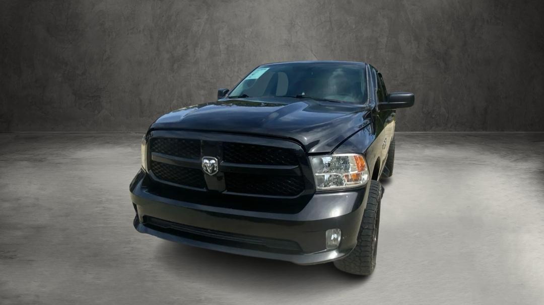 RAM 1500 Tradesman Crew Cab SWB 4WD 2018