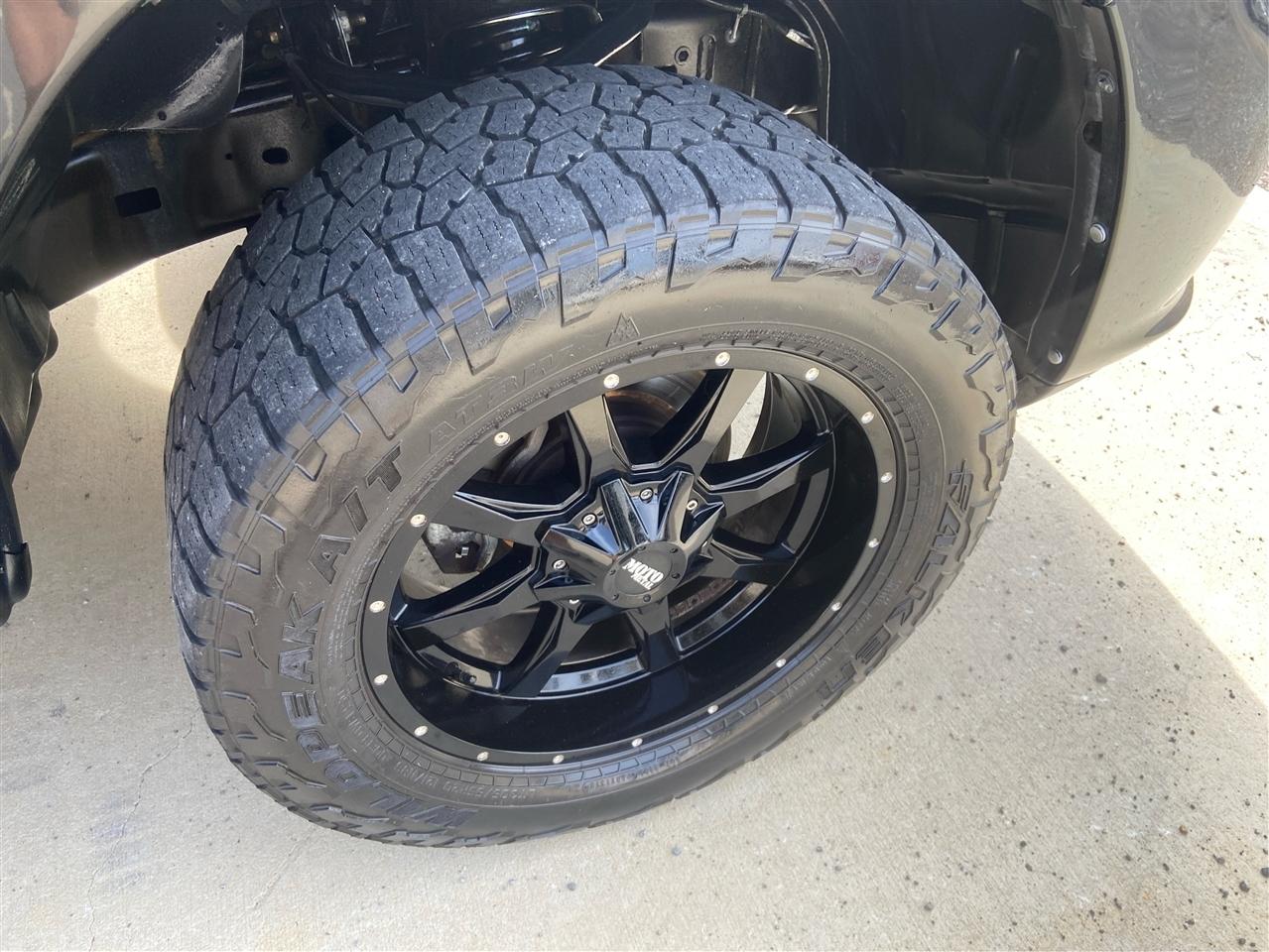RAM 1500 Tradesman Crew Cab SWB 4WD 2018