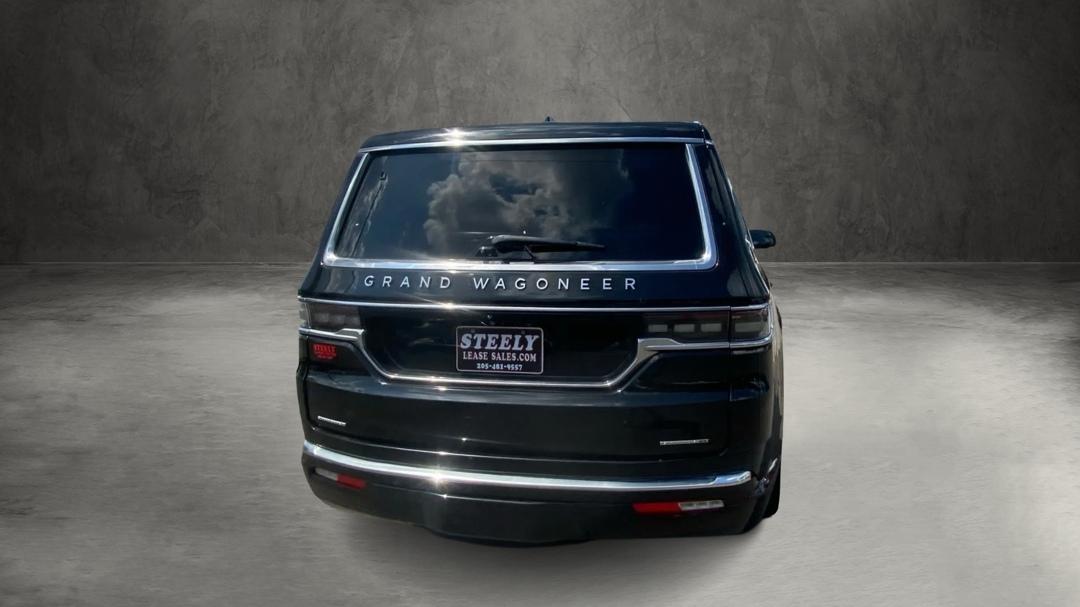 Jeep Grand Wagoneer Series II 4WD 2023