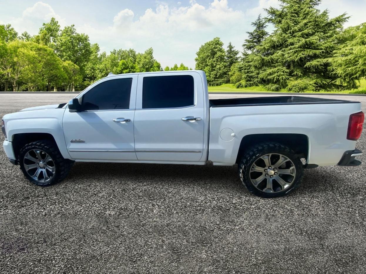 Chevrolet Silverado 1500 High Country Crew Cab Long Box 4WD 2018