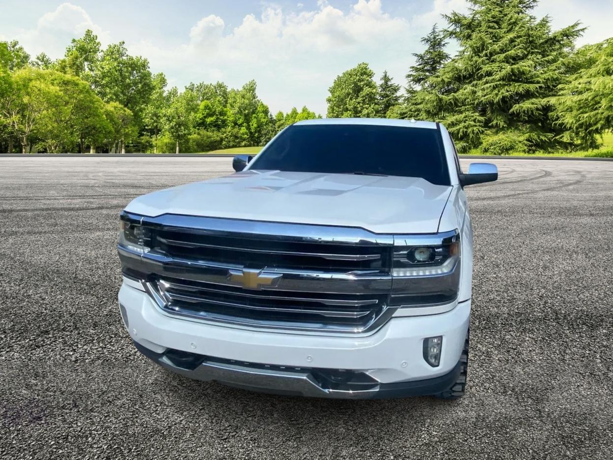 Chevrolet Silverado 1500 High Country Crew Cab Long Box 4WD 2018