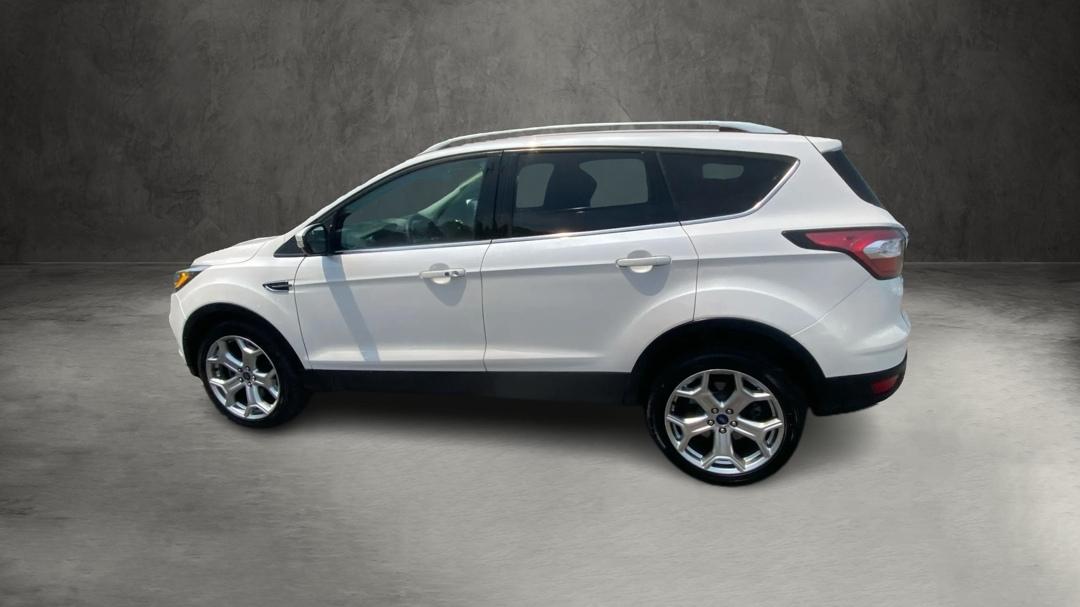 Ford Escape Titanium 4WD 2018