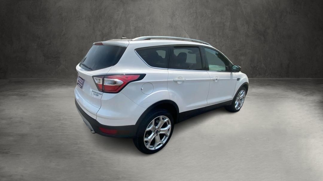 Ford Escape Titanium 4WD 2018