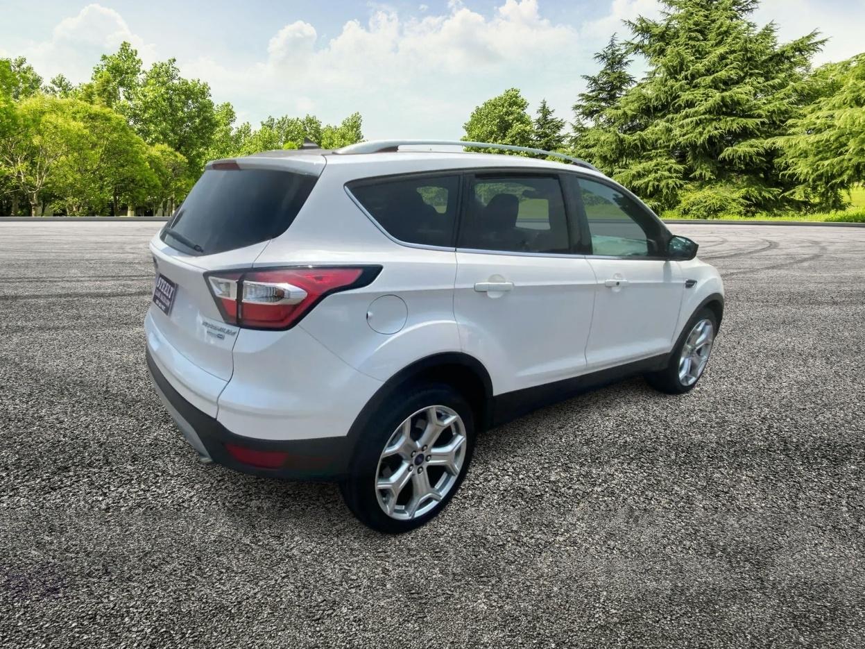Ford Escape Titanium 4WD 2018