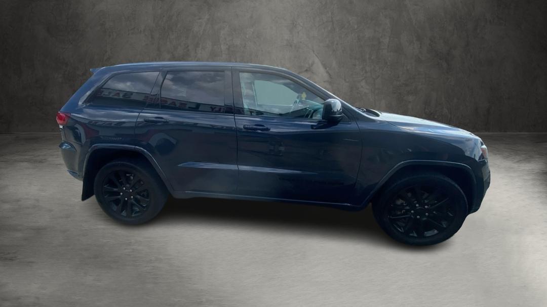 Jeep Grand Cherokee Laredo 2WD 2017
