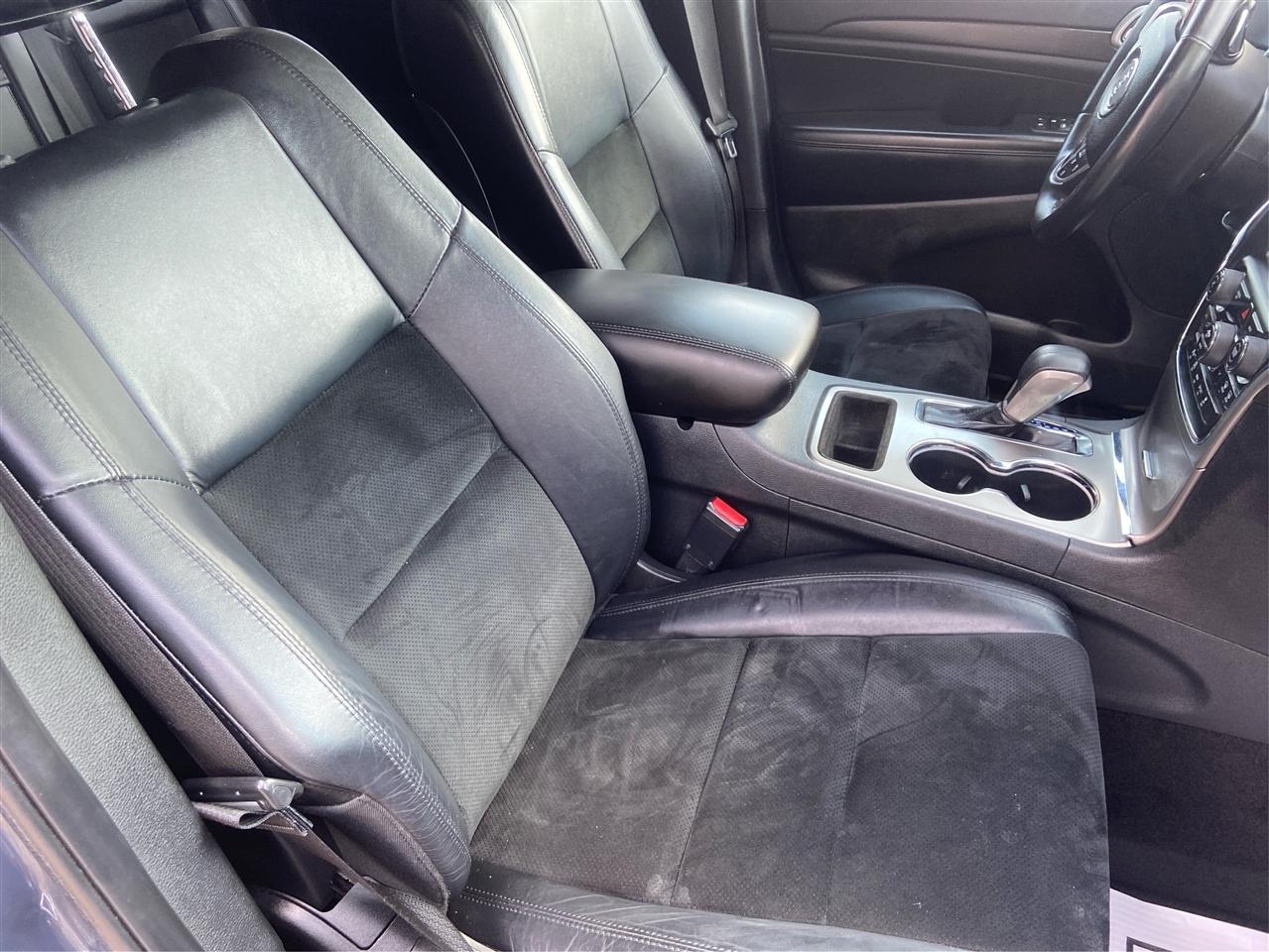 Jeep Grand Cherokee Laredo 2WD 2017