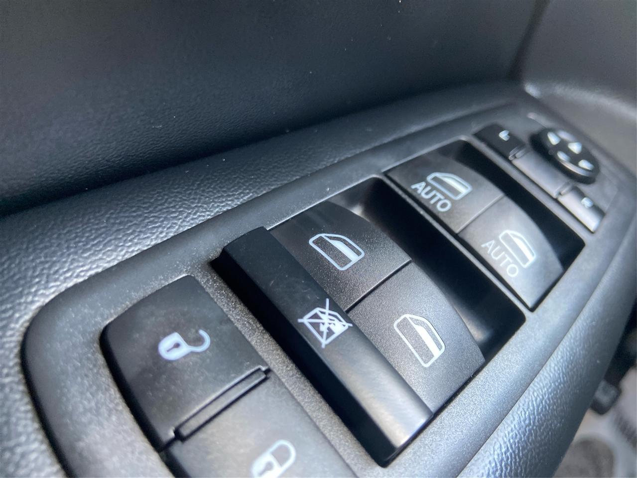 Jeep Grand Cherokee Laredo 2WD 2017