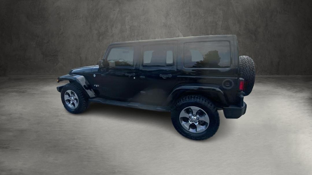 Jeep Wrangler Unlimited Sahara 4WD 2016