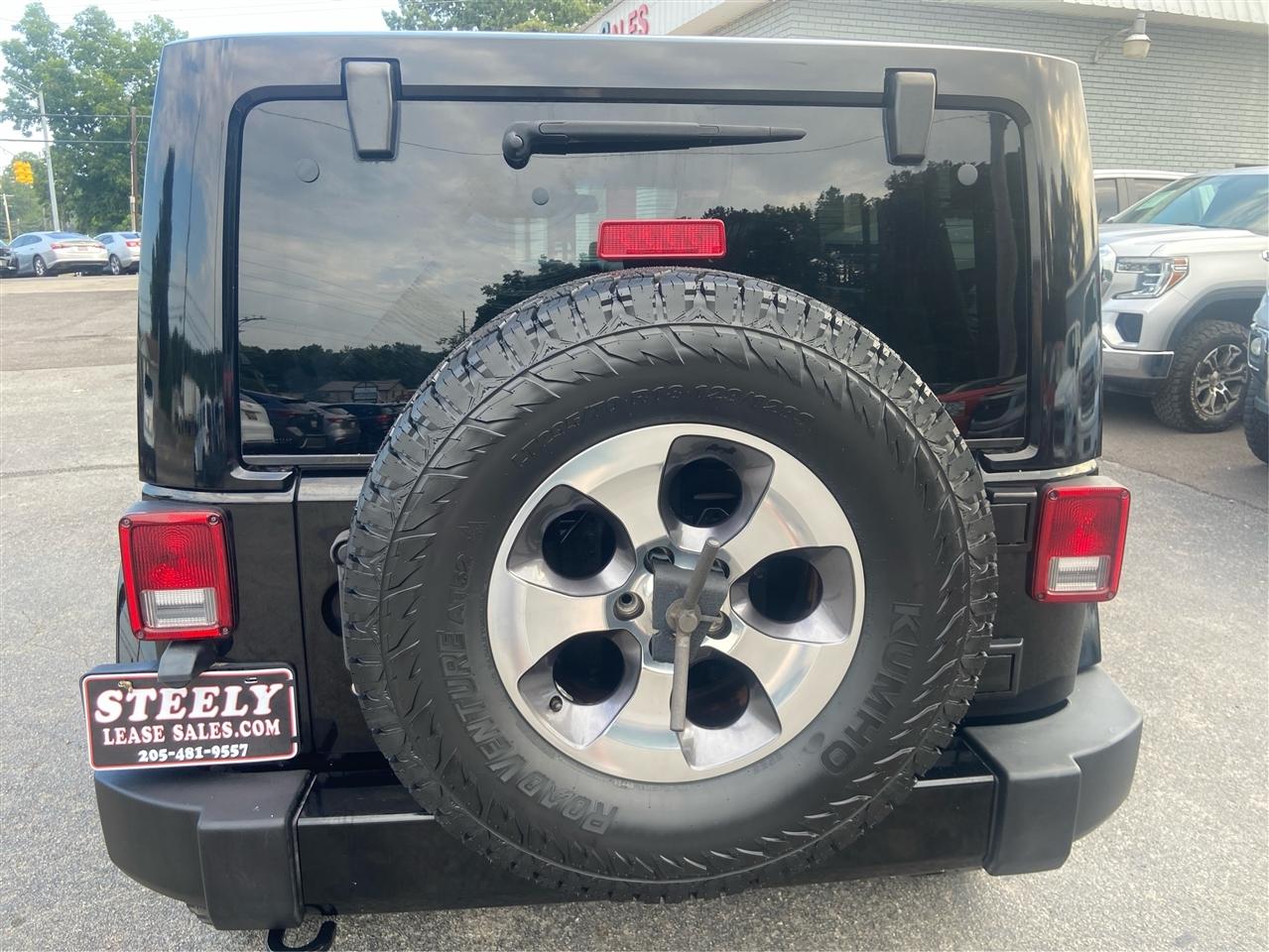 Jeep Wrangler Unlimited Sahara 4WD 2016