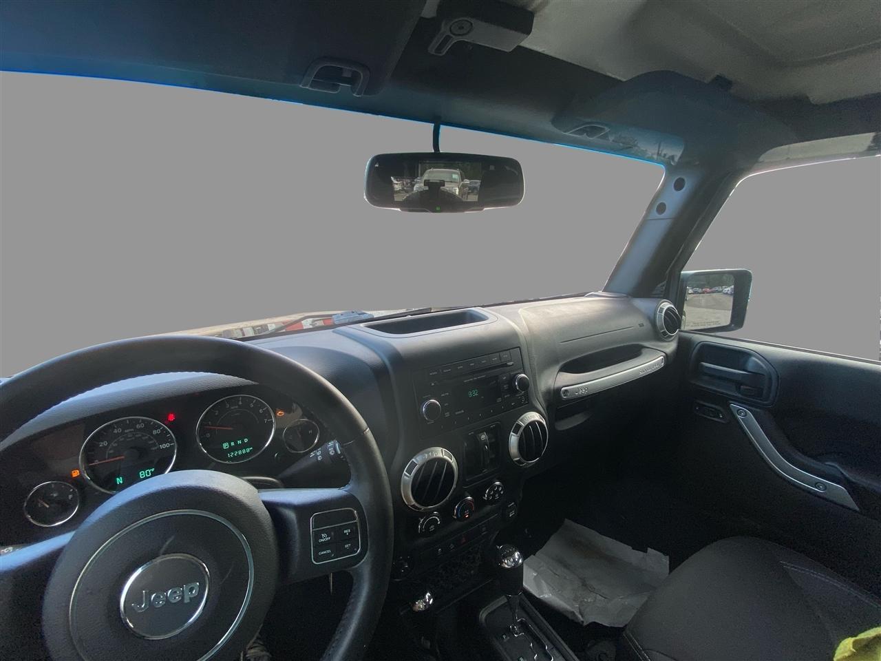 Jeep Wrangler Unlimited Sahara 4WD 2016