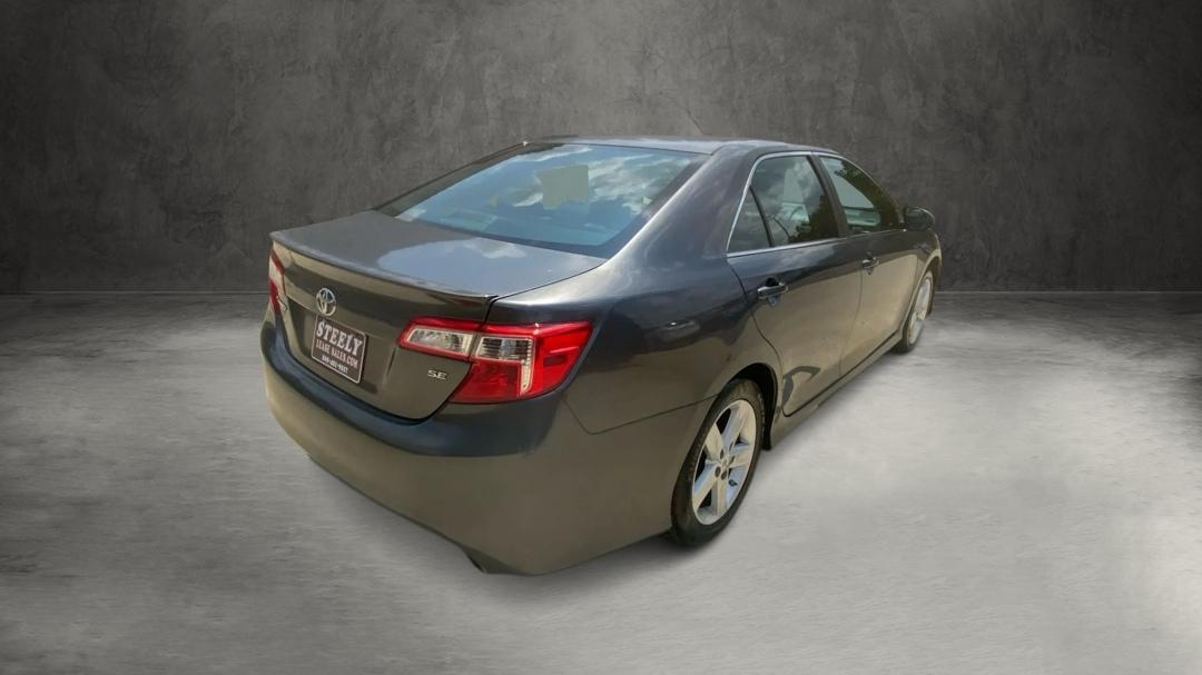 Toyota Camry LE 2013