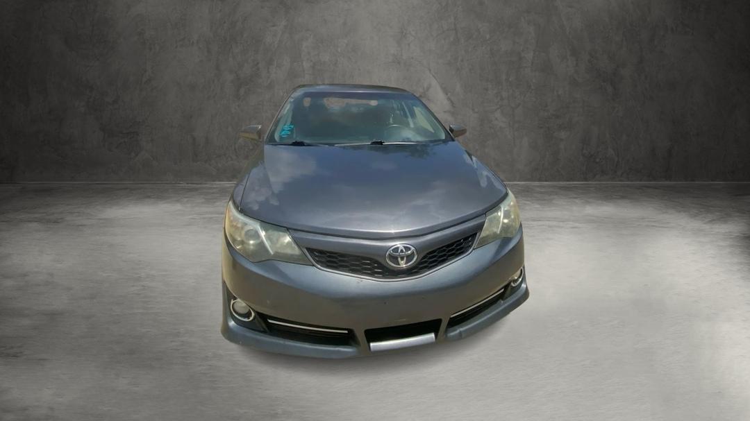 Toyota Camry LE 2013