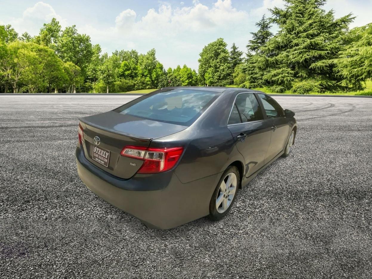 Toyota Camry LE 2013