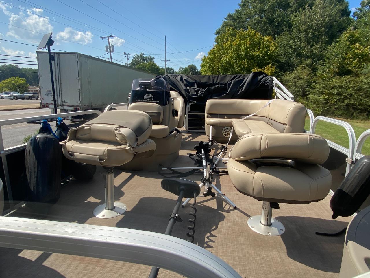 Sun Tracker Bass Buggy  2021