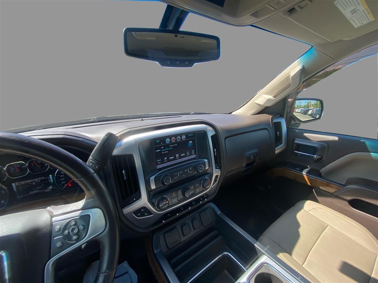 GMC Sierra 1500 SLT Crew Cab Short Box 4WD 2017