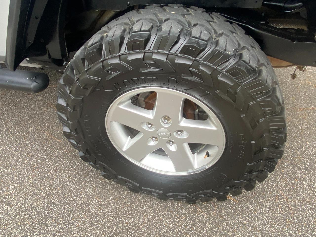 Jeep Wrangler Sport 4WD 2012