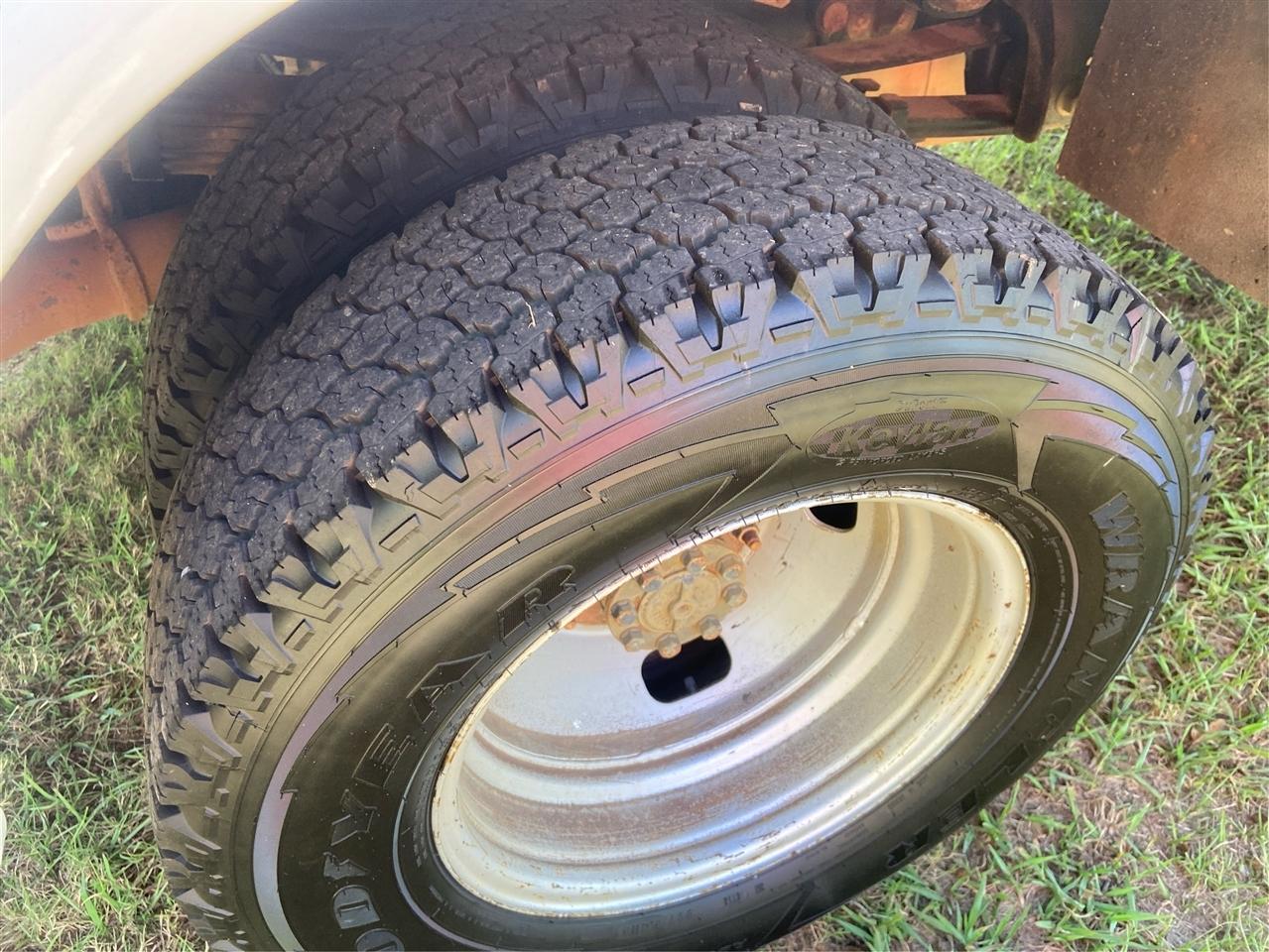 Ford F-450 SD DRW 2WD 2010