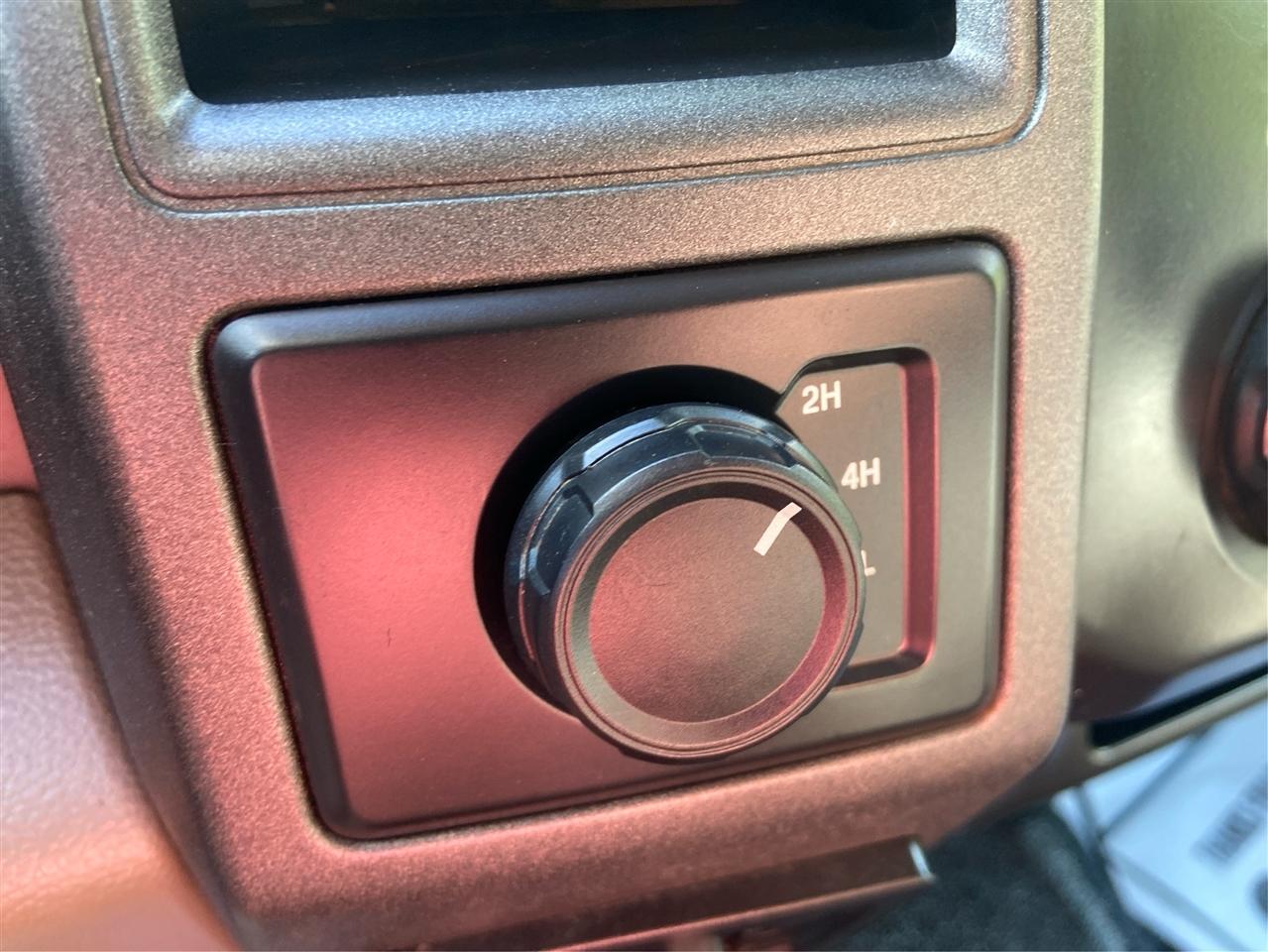 Ford F-450 SD DRW 2WD 2010