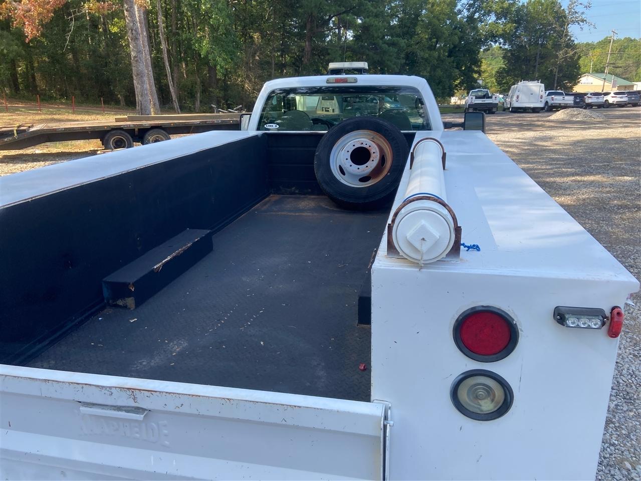 Ford F-450 SD DRW 2WD 2010