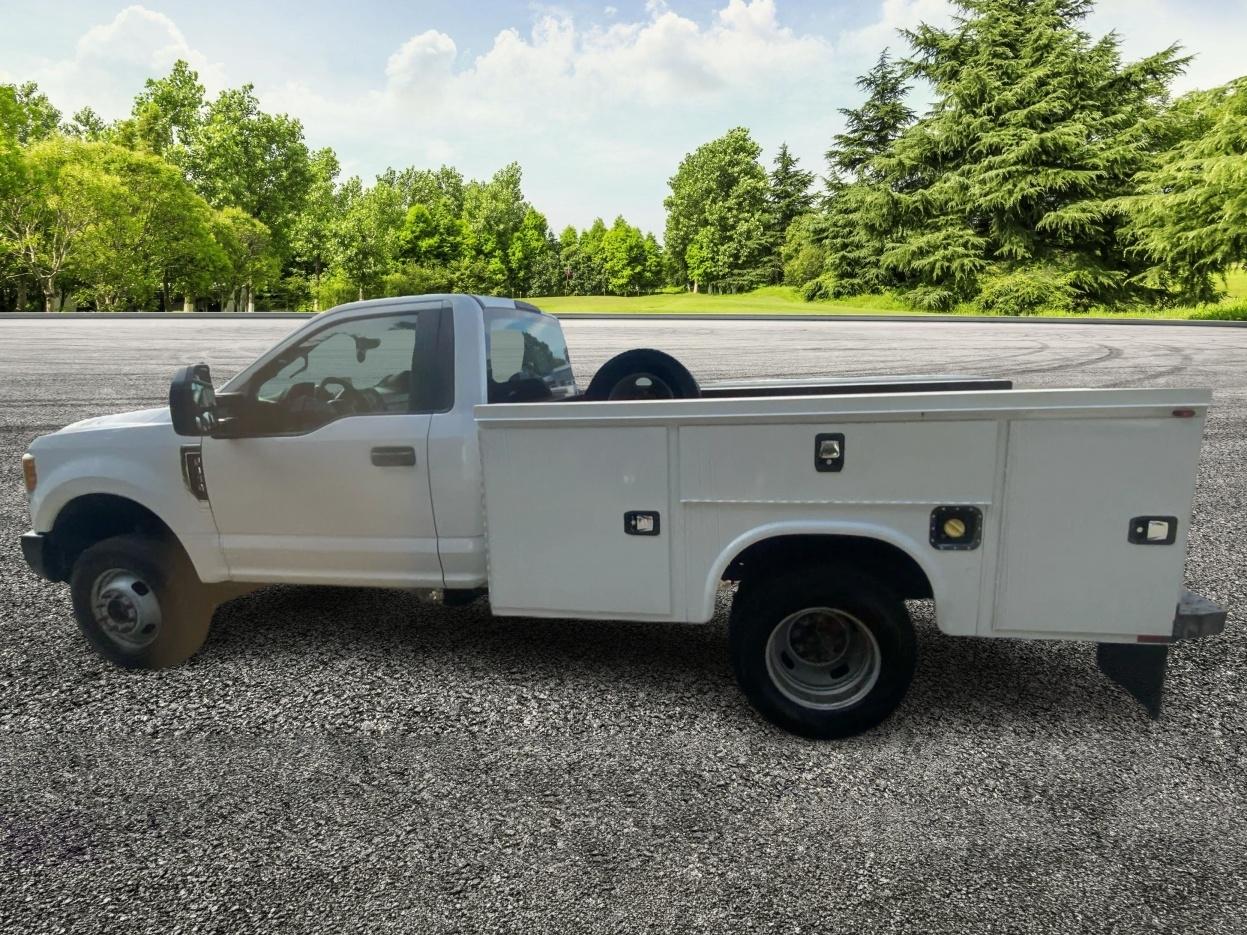 Ford F-350 SD XL DRW 4WD 2017