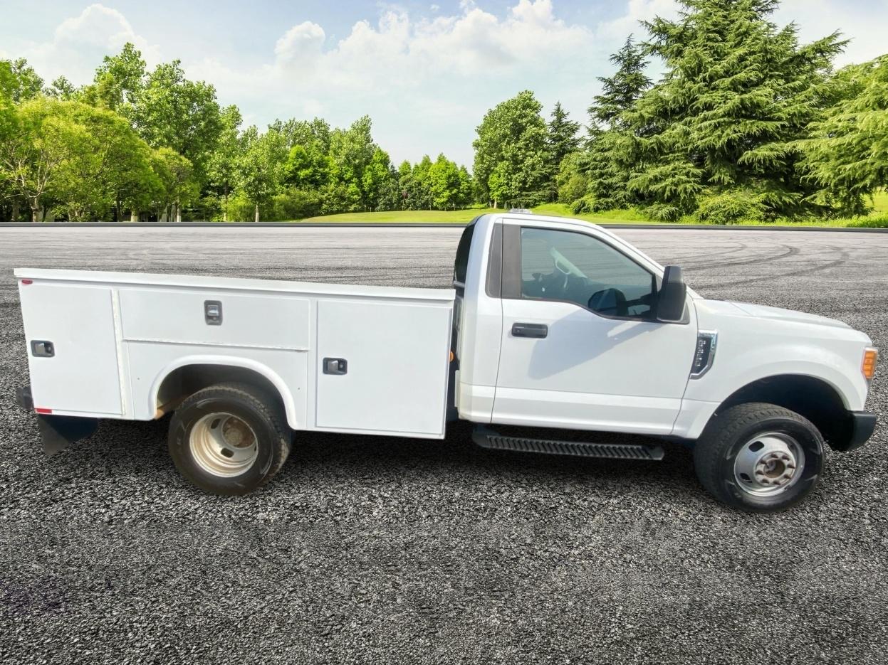 Ford F-350 SD XL DRW 4WD 2017