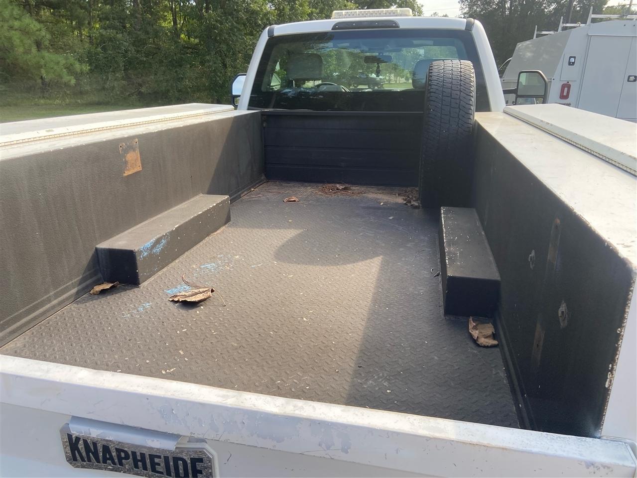 Ford F-350 SD XL DRW 4WD 2017