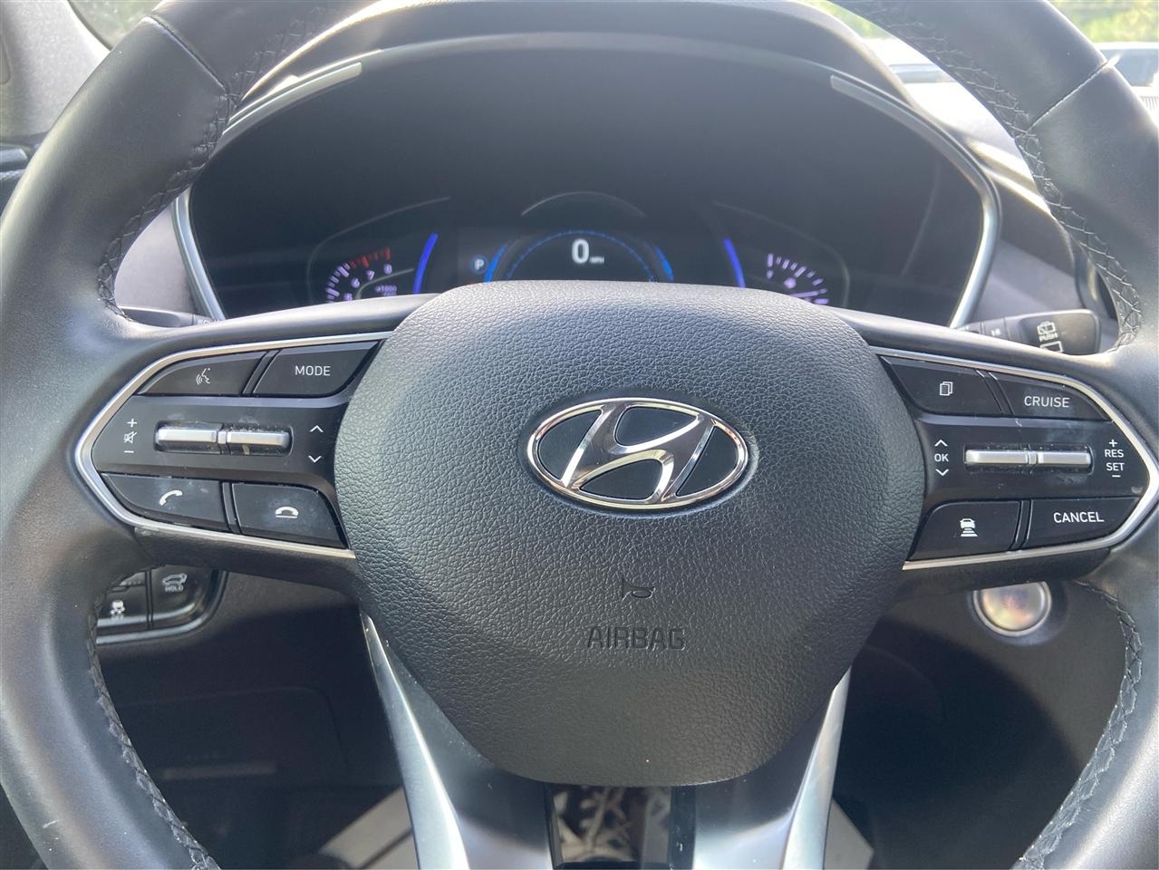 Hyundai Santa Fe SEL 2.0T w/Convenience and Premium Packages 2020