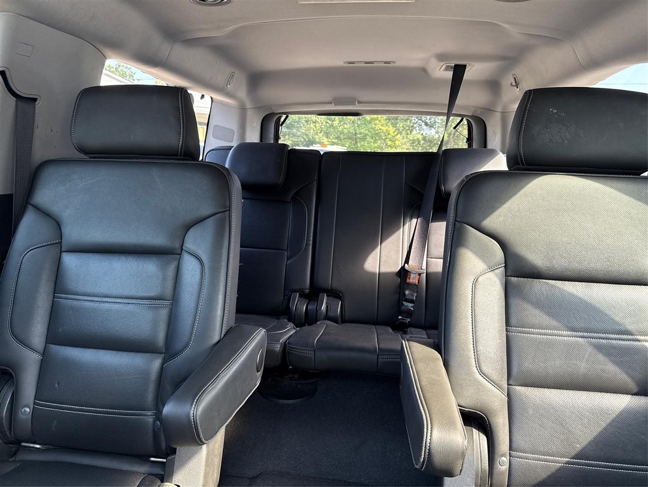 GMC Yukon XL Denali 4WD 2019