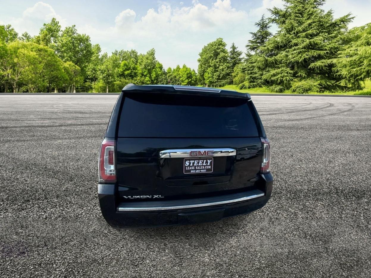 GMC Yukon XL Denali 4WD 2019