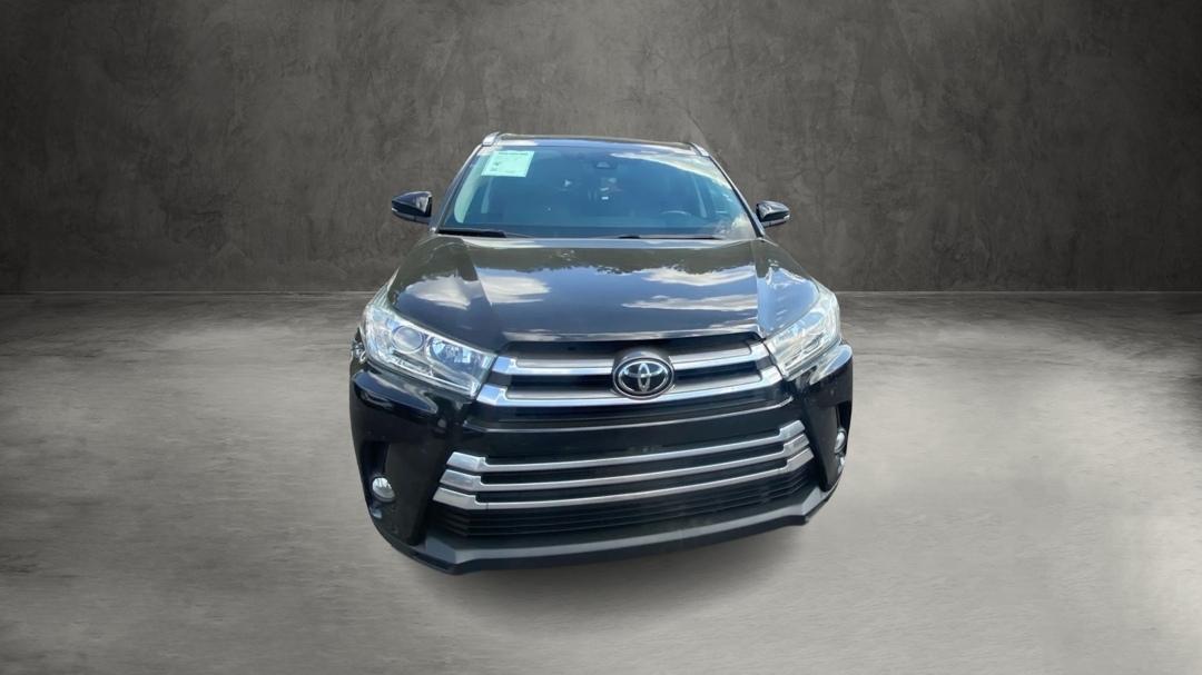 Toyota Highlander Limited FWD V6 2017