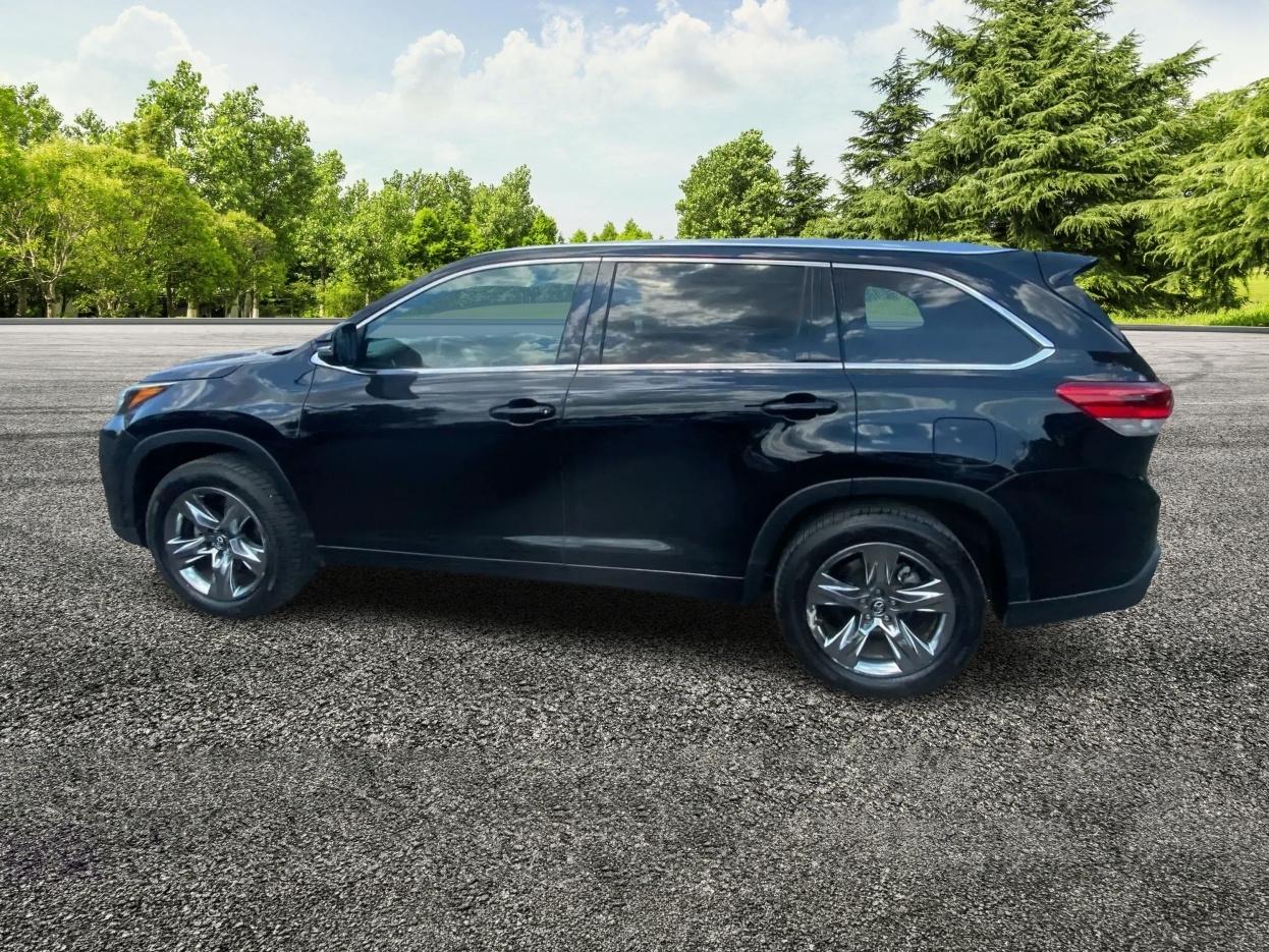 Toyota Highlander Limited FWD V6 2017