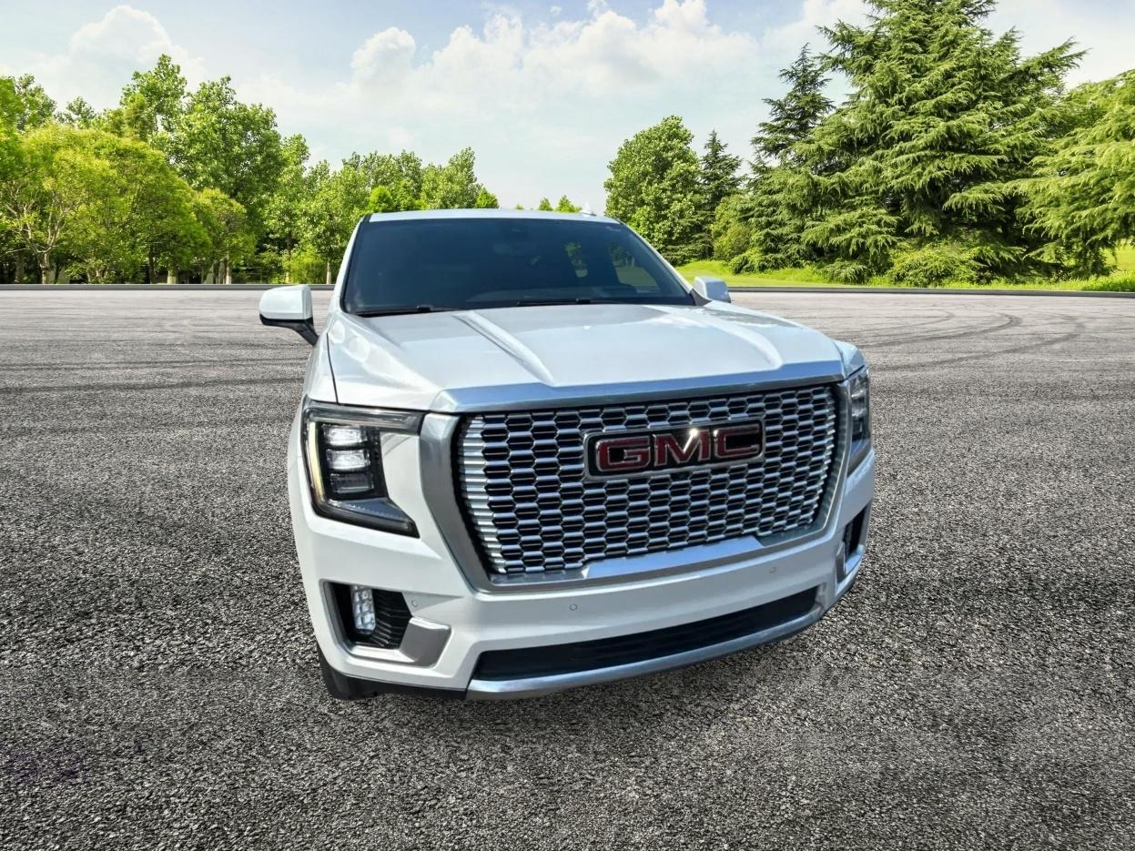 GMC Yukon Denali 2WD 2021