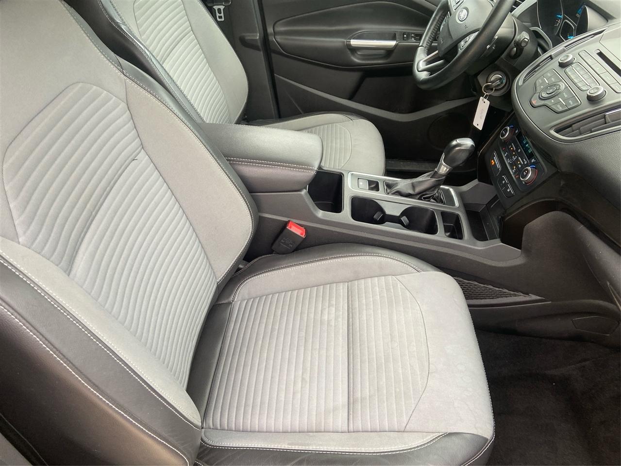 Ford Escape SE FWD 2018
