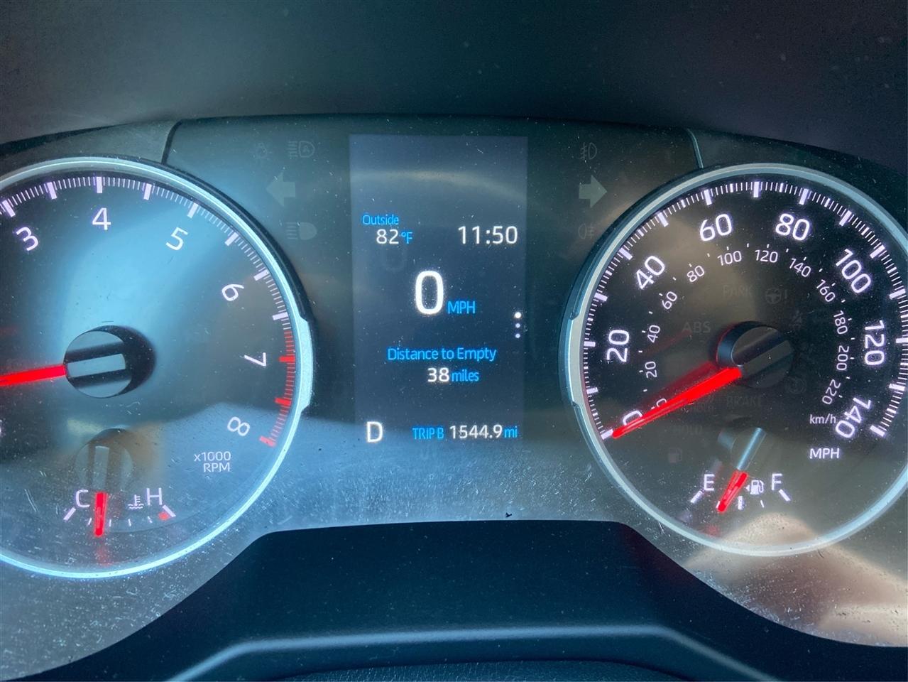 Toyota RAV4 LE 2022