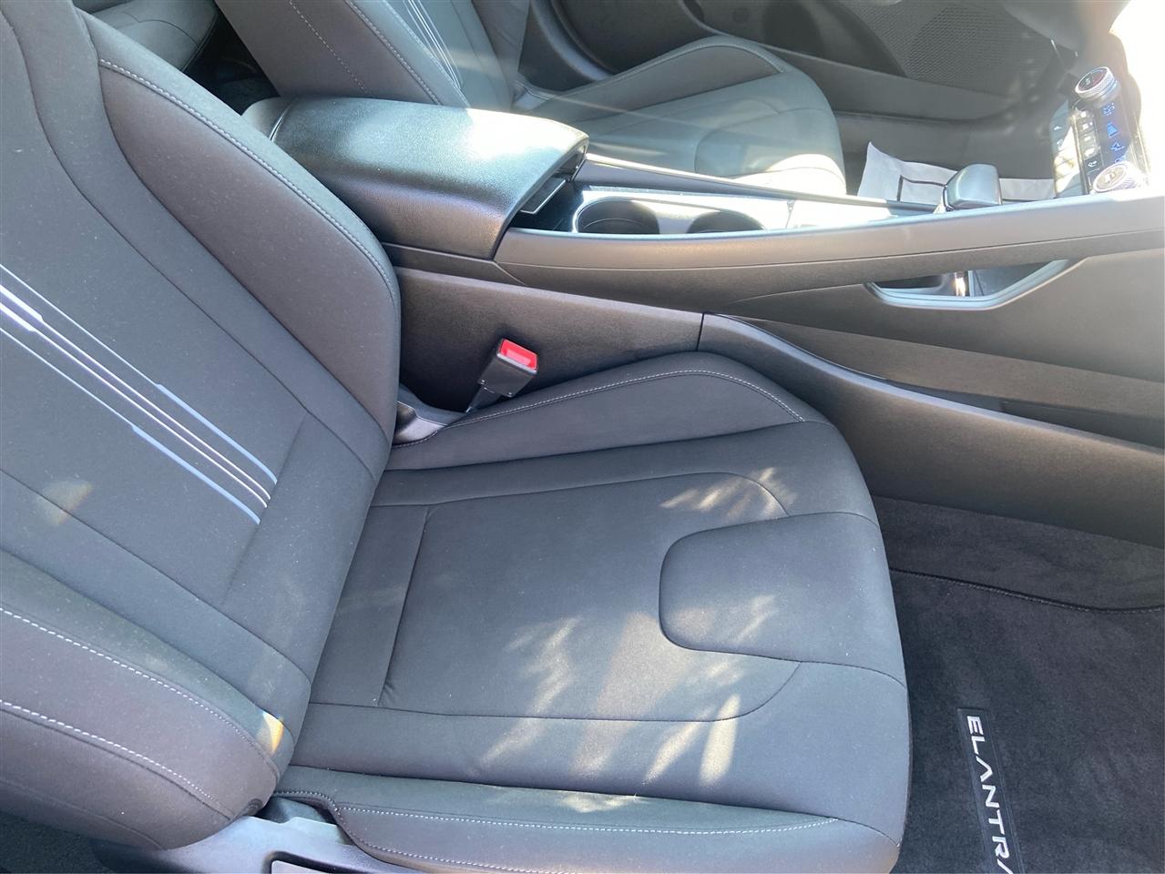 Hyundai Elantra SEL 2021