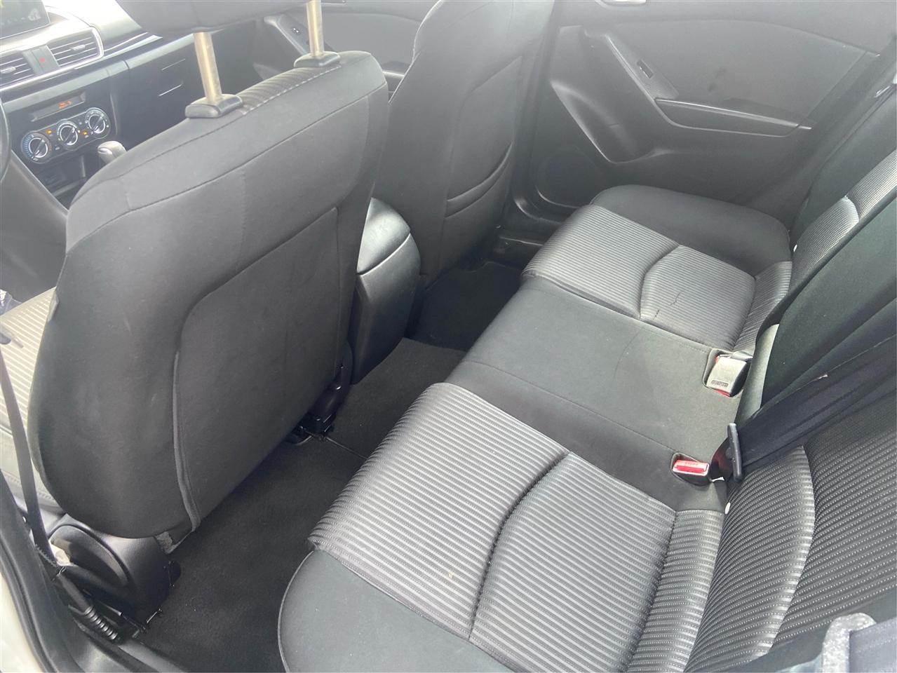 Mazda MAZDA3 i Sport AT 4-Door 2016