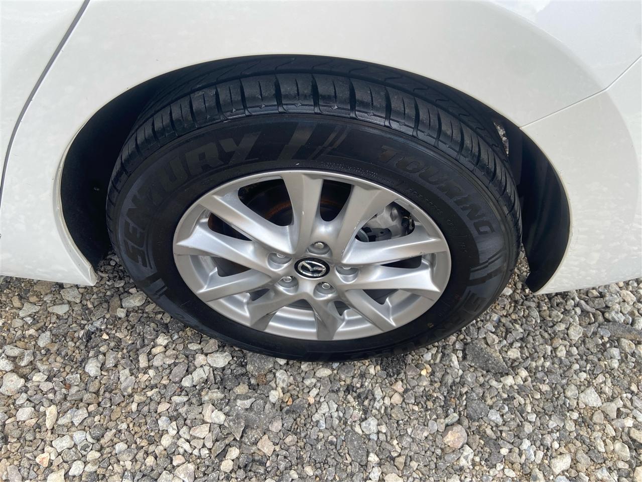 Mazda MAZDA3 i Sport AT 4-Door 2016