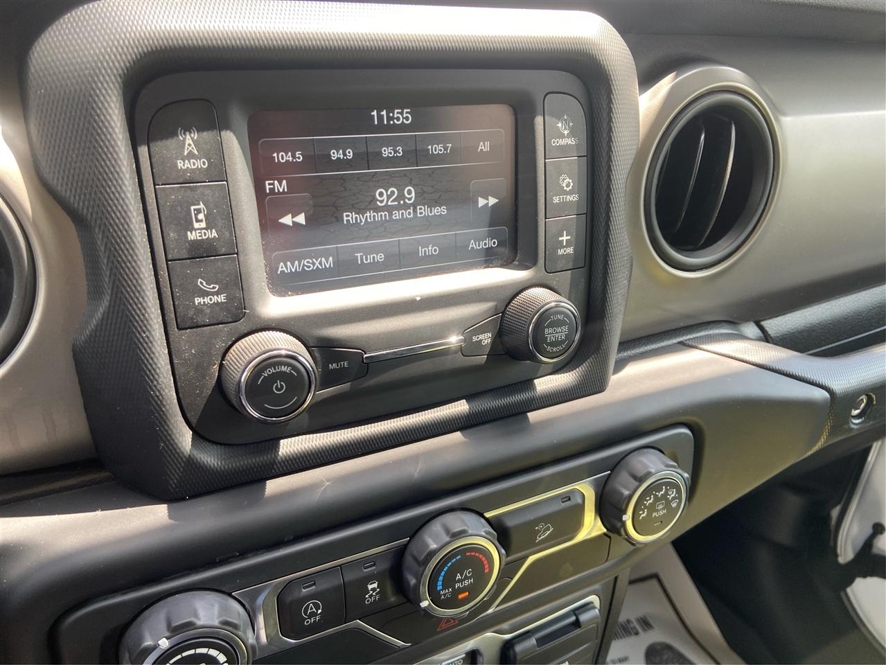Jeep Wrangler Sport 4WD 2018