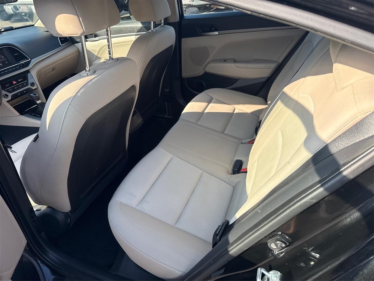 Hyundai Elantra Limited 2018
