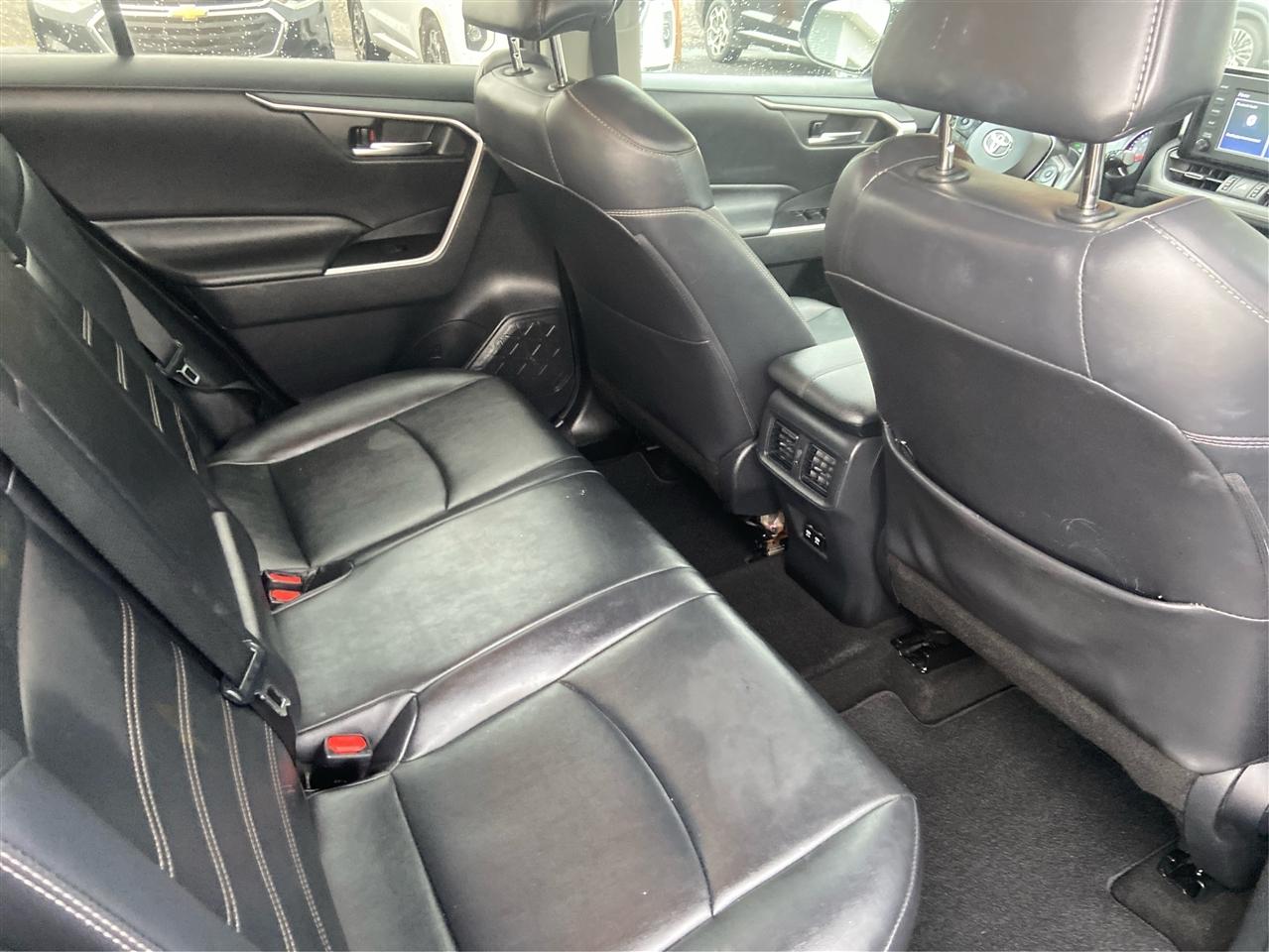 Toyota RAV4 XLE Premium 2019